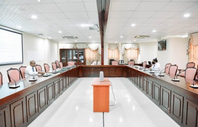 އިދިކޮޅު މެންބަރުންނާއެކު މަޖިލީހުގެ ހާރިޖީ ގުޅުންތަކުގެ ކޮމިޓީން އިންޑިއާއަށް ވަޑައިގަންނަވަނީ