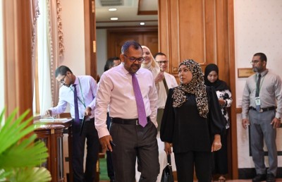 ފޮރިން މިނިސްޓަރު ޒަމީރު ރަސްމީ ދަތުރެއްގައި އެމެރިކާ އަށް