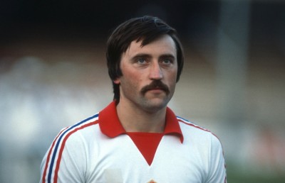 ޔޫރޯގެ ހަނދާނެއް؛ އެންޓޯނިއަން ޕެނެންކާ ޖެހި ދުނިޔޭގެ އެންމެ މޮޅު ޕެނަލްޓީ