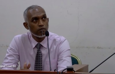ވަކީލަކު އައްޔަން ކުރަން ކޯޓުން މުއިއްޒަށް ފުރުސަތު ދީފި