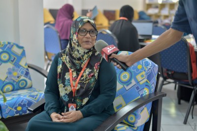 ނައީމާ މިސް: 28 އަހަރު ޓީޗަރެއްގެ ގޮތުގައި ގަޑިނުޖެހި ދައްކަނީ ނަމޫނާއެއް