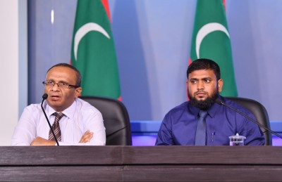 އާއިލާގެ އަދިވެސް ސުވާލަކީ "ރިލްވާން ކޮބައިހޭ؟"