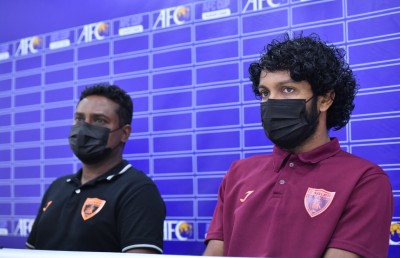 އެދެނީ މުޅި ގައުމު އީގަލްސްއާ އެކުގައި ވާން: ކެޕްޓަން ކުރޯ