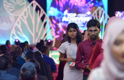ގަދަ 10 ހޮވުން: އުވާލަން ވެއްޖެ ކަމެއް؟