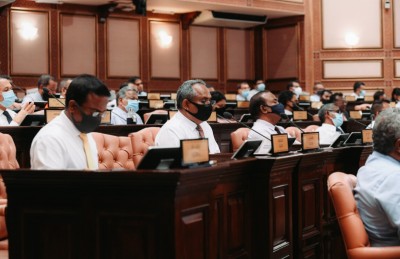 ނަޝީދަށް ރައްކާތެރިކަން ނެތްކަމުގެ ކަންބޮޑުވުން ފާޅުކޮށްފި