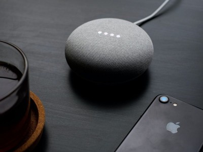 އޭއައި ވޮއިސް އެސިސްޓެންޓުން ކުޑަކުދިންގެ ތަރުބިއްޔަތަށް ނޭދެވޭ އަސަރުތަކެއް ކޮށްފާނެ: ދިރާސާ