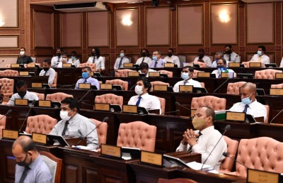 ސުޕްރީމް ކޯޓު: މަޖިލީހަށް ވެސް އިމުން ބޭރެއް ނުވެވޭނެ!
