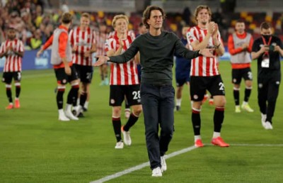 74 އަހަރު ފަހުން ބްރެންޓްފޯޑް އެނބުރި އައިސް އާސެނަލް ގަންބާލައިފި