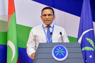 ރާއްޖޭގެ އެއްވެސް ސަރަހައްދެއްގައި ބޭރު ގައުމެއްގެ ސިފައިންނަށް ނުތިބެވޭނެ: ނާޒިމް
