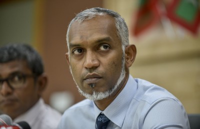 މުއިއްޒުގެ ފަރާތުން ބުނީ ނޫމަޑީގެ މައްސަލައިގައި އާބިޓްރޭޝަނަށް ބަޔާނެއް ނުދެއްވާ ކަމަށް