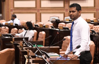 ވެލިގަނޑު ރިސޯޓުން ފަޅު ހިއްކުމަކީ ސަރަހައްދަށް އޮތް ނުރައްކަލެއް: ޝިޔާން