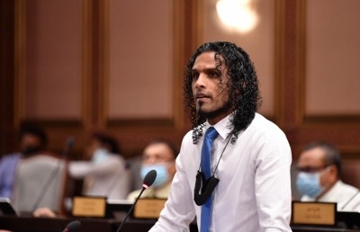 އެއް ކައުންސިލުން އަނެއް ކައުންސިލަށް ލޯނު ދެވޭ ގޮތް ހަދަނީ