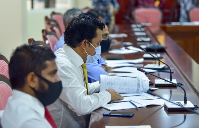 ބަރުލަމާނީ ޕެޓިޝަންގައި މިހާތަނަށް ސޮއިކުރެއްވީ 9 މެމްބަރުން