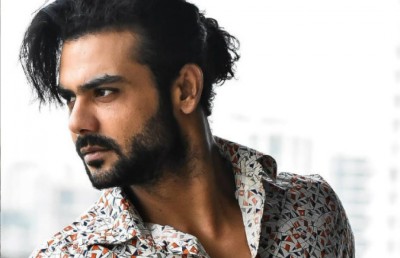 ވިޝާލް އަދިވެސް އުޅެނީ ތަވަޔަކުން ސަލާމަތް ނުވެގެން