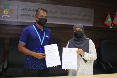 62 މިލިއަން ރުފިޔާއަށް ދެ ރަށެއްގެ ބަނދަރު މަސައްކަތް އެމްޓީސީސީއާ ހަވާލުކޮށްފި