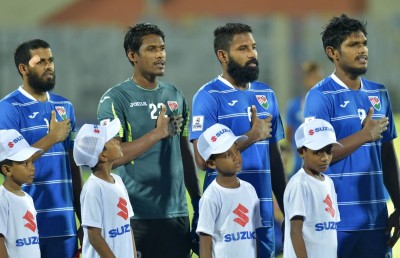 ބަކާ: ރަން ޖީލުގެ މައި ތަނބެއް، ނަމޫނާ އެތުލީޓެއް