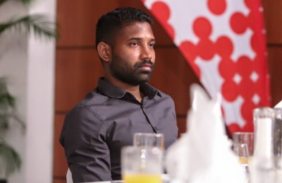 ބަކާގެ އެންމެ ފަހު މެސެޖު "ޝައިހު ދުއާ ފޮތް ފޮނުވާލަދެއްޗޭ"