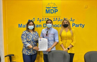 މަހުލޫފަށް ވާދަ ނުކުރެއްވޭނެ ކަމަށް ނިންމީ ރަނގަޅަށް: އެމްޑީޕީ