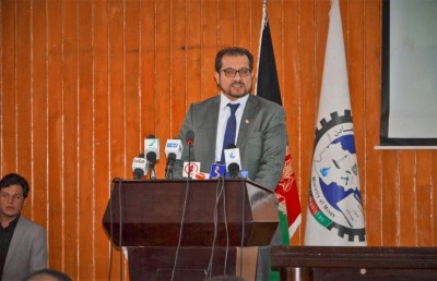 އަފްޣާނުގެ ކުރީގެ ޓެކްނޮލީ މިނިސްޓަރު ޖަރުމަނުގައި ޕިއްޒާ ޑެލިވަރީ ކުރަނީ