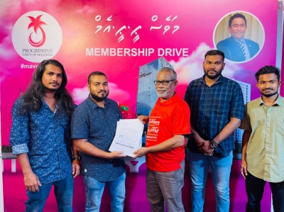 ބާރަށު ދާއިރާގެ ހަތަރު ރަށަކުން ޕީޕީއެމްއާ އަލަށް 325 މެމްބަރުން ގުޅިއްޖެ