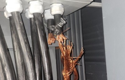 ކޭބަލެއް ބުރިކޮށް ވަގަށް ގެންދިއުމުން، މާލެ ބައެއް ސަރަހައްދުތަކުން ކަރަންޓު ކެނޑިއްޖެ