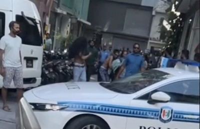 ގެއެއްގައި އަލިފާނުގެ ހާދިސާއެއް، ބަޔަކަށް ފަރުވާ ދެނީ