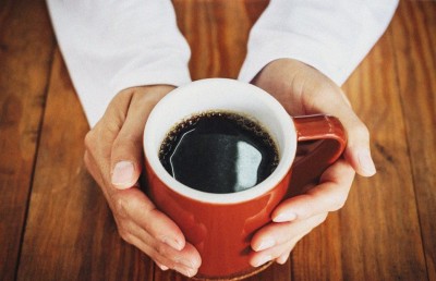 ސްޓްރޯކާއި ހާޓްއެޓޭކާ ދެކޮޅަކަށް ކޮފީ