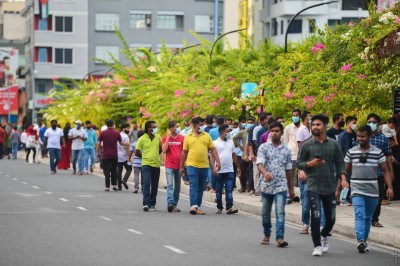 މާލެއިން ޕޮޒިޓިވްވި 25 މީހުންނާއެކު ރާއްޖެއިން މިއަދު ޕޮޒިޓިވްވީ 127 މީހުން