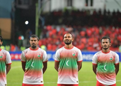 ސަރަހައްދީ ފުޓުބޯޅައިގައި އަޑުބަރޭއަށް ރެކޯޑެއް، އެންމެ އަވަސް ރަތް ކާޑު