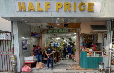 މާލޭގެ މާރުކޭޓުތަކުން އަތުލައިގަތް ބިދޭސީން އަދިވެސް ތިބީ ބަންދުގައި