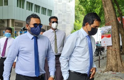 ލީކުވި އޯޑިއޯތަކުގެ މައްސަލައިގައި ރައީސްއާ ބައްދަލުކުރަން އިދިކޮޅު މެމްބަރުން ރައީސް އޮފީހަށް