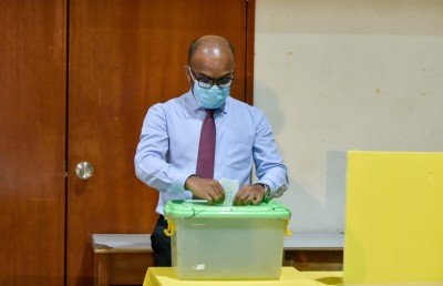 އެމްޑީޕީގެ އިސްތިއުނާފު މަޖިލިސް ލިބުނީ ރައީސްގެ ފެކްޝަނަށް!