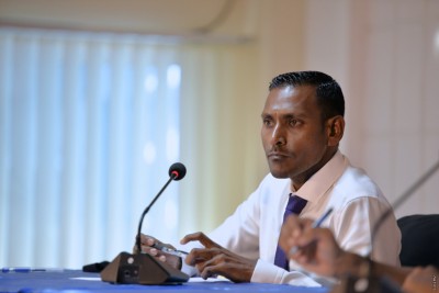 ޕީޖީގެ ޗެޓްލޮގާ ގުޅިގެން އުފެދޭ ބޮޑު ސުވާލު