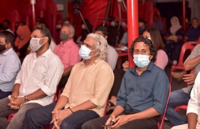 ބަރުލަމާނީ ނިޒާމަކީ ދަންތުރައެއް، އޭގައި ޖެހޭކަށް ނުވާނެ: ގާސިމް