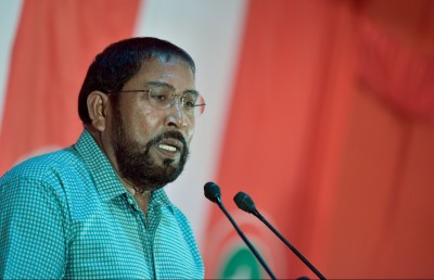 ބަރުލަމާނީ ނިޒާމަކީ ދަންތުރައެއް، އޭގައި ޖެހޭކަށް ނުވާނެ: ގާސިމް
