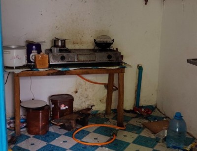 ވައިކަރަދޫގައި އަލިފާނުގެ ހާދިސާއެއް ހިނގައި ޓީޗަރަކަށް ސީރިއަސް އަނިޔާތަކެއް