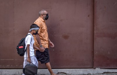 ސައިމަންގެ އެއް ދުވަސް: ގެއިން ހޮސްޕިޓަލަށް