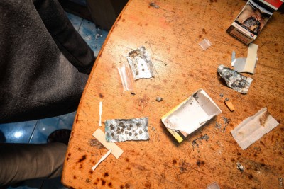 ސިނގިރޭޓު ފޮށި ތެރެއިން މަސްތުވާތަކެތި ފެނުމުން އުމުރަށް ޖަލަށް!