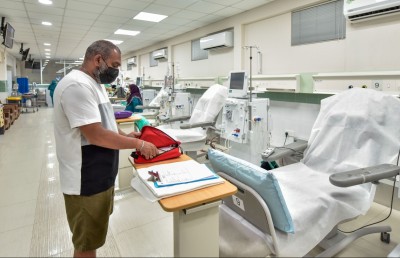 ސައިމަންގެ އެއް ދުވަސް: ގެއިން ހޮސްޕިޓަލަށް