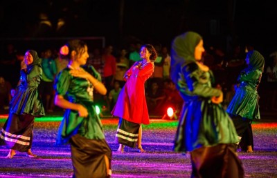 ކަމަދޫ ސަގާފީ ކުޅިވަރު ގުރޫޕަށް އުއްޗުގެ ހާއްސަ މެހެމާންދާރީއެއް