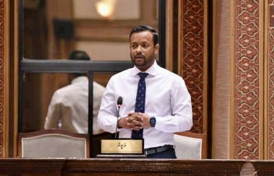 ފެނަކައާ ހަވާލުކުރި ނަރުދަމާގެ މަޝްރޫއުތައް އޮތީ ހުއްޓިފައި: މުއްތަލިބް