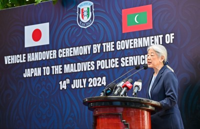 ޖަޕާން ސަރުކާރުން ފުލުހުންނަށް ގިނަ އަދަދެއްގެ ވެހިކަލް ހަދިޔާކޮށްފި