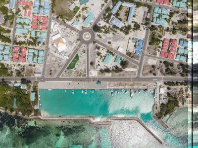 ވިލުފުށީ ބަނދަރު ތެރެއަށް އޮޑިފަހަރު ބީހެނީ، ކައުންސިލްގެ ކަންބޮޑުވުން!