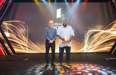 ދިރާގުން މުވައްޒަފުންގެ އަގުވަޒަންކޮށް އެވޯޑު ދީފި