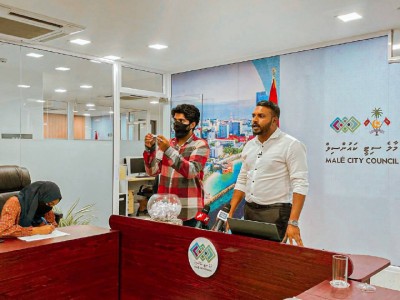 ޕާކިން ސްލޮޓް ގުރުނެގީ ދެފުށްފެންނަ ގޮތަކަށް ނޫން: އެމްޑީޕީ