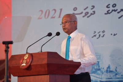 މާދަމާ ރައީސް ގައުމާ މުހާތަބު ކުރައްވަނީ