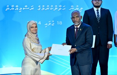 ރައީސްގެ ހާއްސަ ސްކޮލާޝިފް މާލޭގެ ސްކޫލުތަކުގެ 19 ދަރިވަރަކަށް