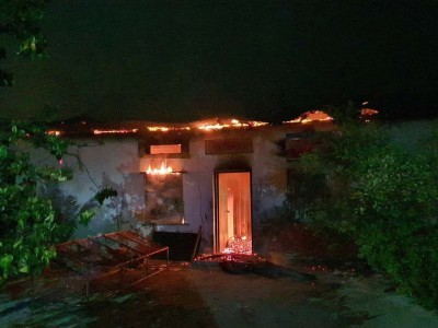 މިލަދޫ ގެއެއްގެ މީހުން ރަށުގައި ނެތީސް ގޭގައި "ރޯކޮށްލައިފި"