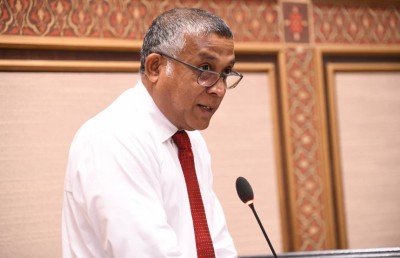 އަލިފުށީގައި އެއާޕޯޓް ހެދުމާ ބެހޭ ސުވާލުތަކަށް އަސްލަމްގެ ޖަވާބެއް ނެތް!