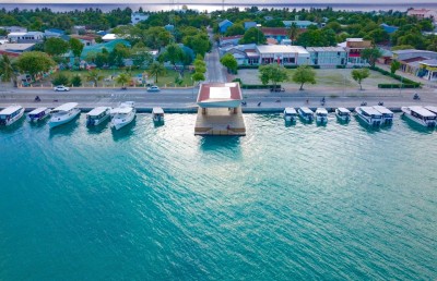 ތިނަދޫގައި ހުރި ފުށުގައި ގިނަ އަދަދަކަށް އުކުނާއި ފަނި ހުރުމުން ނުވިއްކަން އަންގައިފި